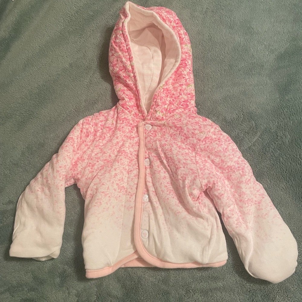 Unique Burt's Bees Baby Pink and White Floral Print Ombré Coat Size: 6-9 Months